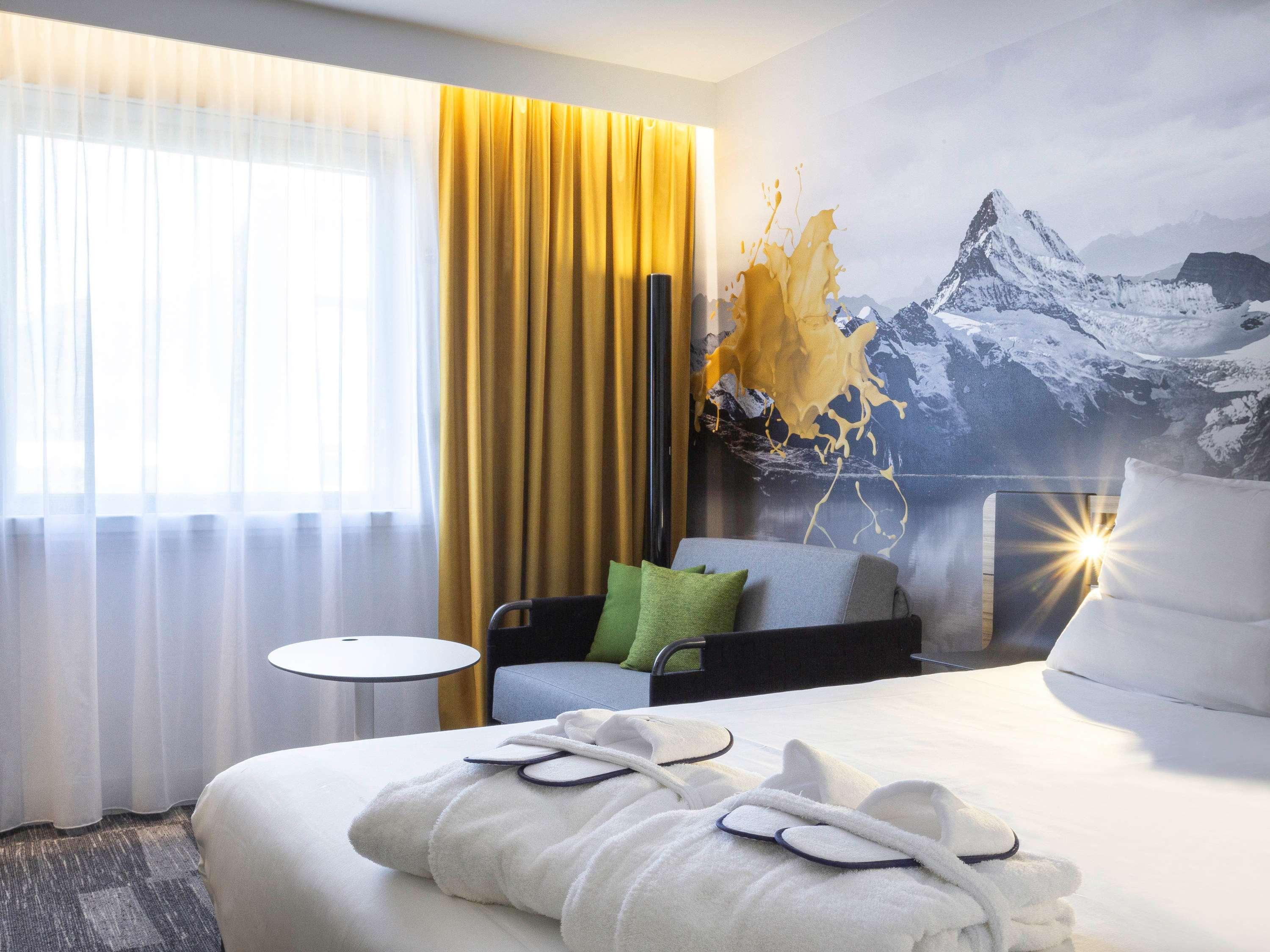 Novotel Annecy Centre Exteriör bild